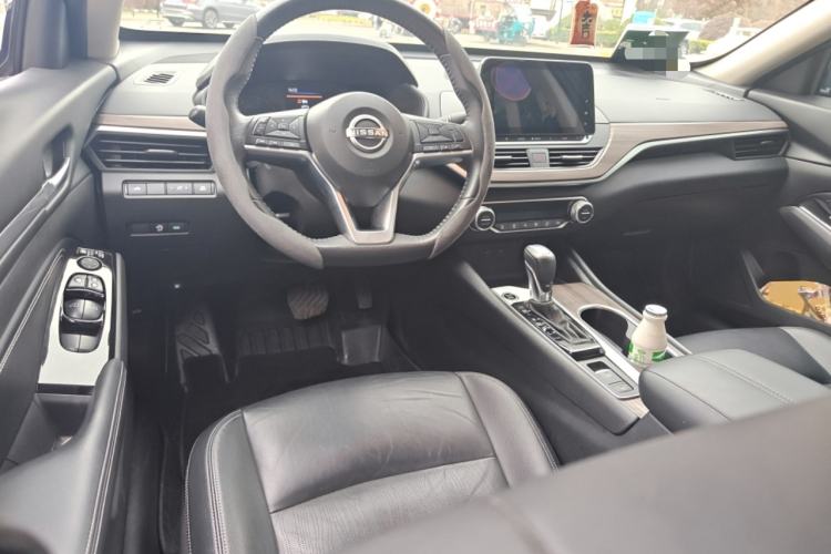 Used Nissan Teana 2021 2.0L XL Comfort Edition Center Console
