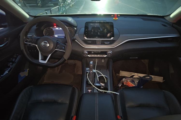 Used Nissan Teana 2021 2.0T XL Upper AD1 Smart Navigation Edition Center Console
