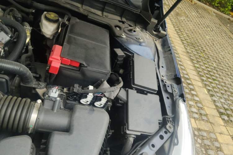 Used Nissan Teana 2021 2.0L XL Comfort Edition Engine Bay Left