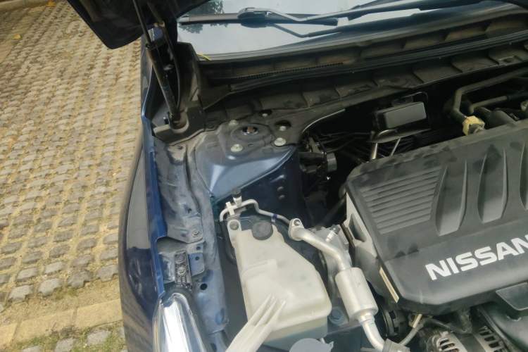 Used Nissan Teana 2021 2.0L XL Comfort Edition Engine Bay Right