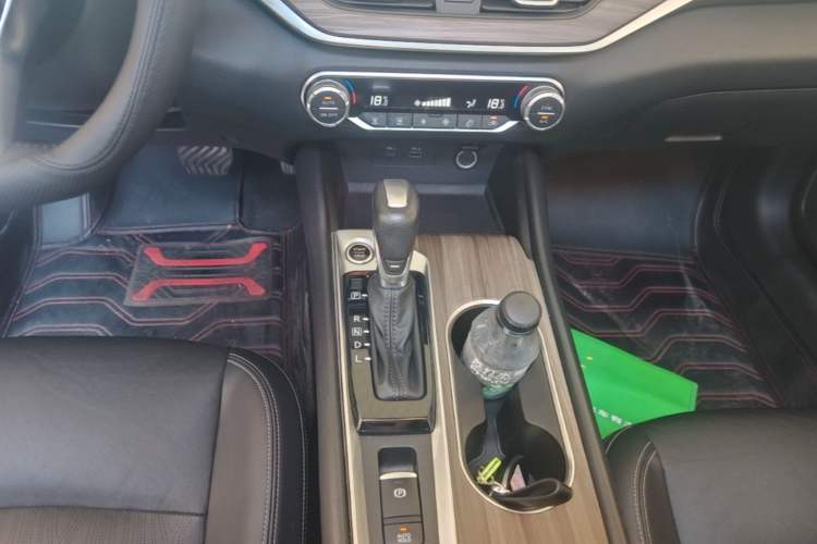 Used Nissan Teana 2021 2.0L XL Comfort Edition Gear Lever