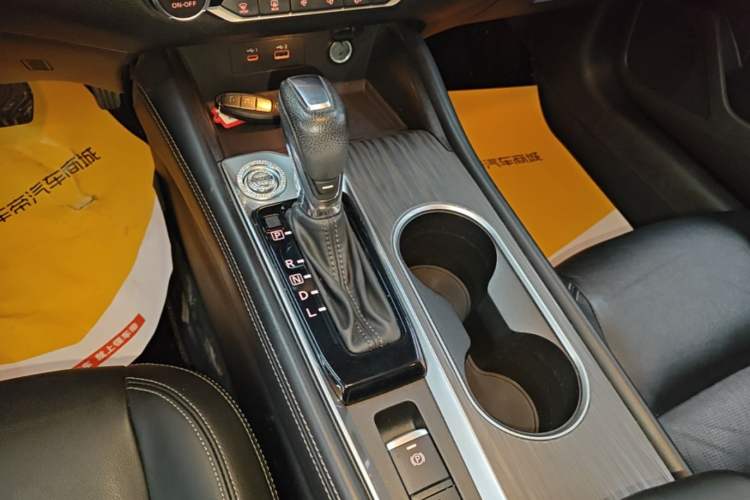 Used Nissan Teana 2021 2.0T XL Smart Upgrade Edition Gear Lever