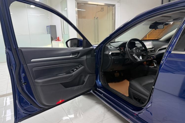 Used Nissan Teana 2021 2.0L XL Comfort Edition Interior 1