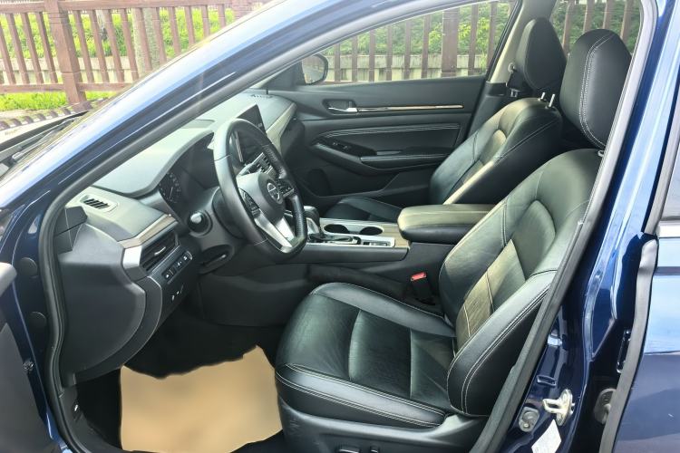 Used Nissan Teana 2021 2.0L XL Comfort Edition Interior 3