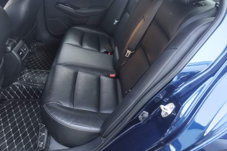 Used Nissan Teana 2021 2.0L XL Comfort Edition Interior 4