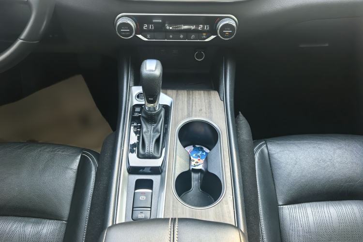 Used Nissan Teana 2021 2.0L XL Comfort Edition Interior 6
