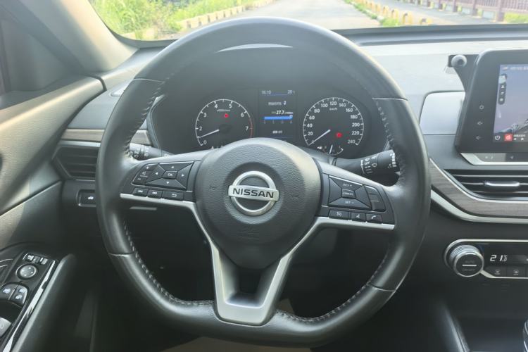 Used Nissan Teana 2021 2.0L XL Comfort Edition Interior 8