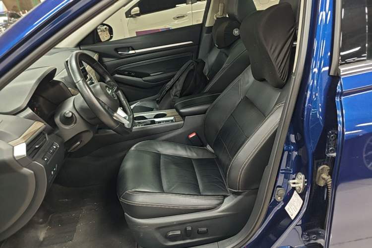 Used Nissan Teana 2021 2.0L XL Comfort Edition Left Front Seat