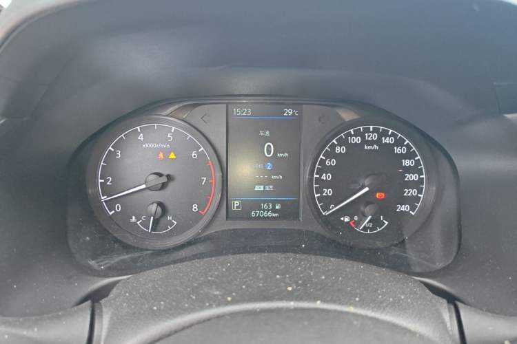 Used Nissan Teana 2021 2.0L XL Comfort Edition Odometer Close Up
