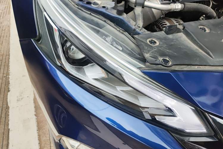 Used Nissan Teana 2021 2.0T XL Upper AD1 Smart Navigation Edition Right Front Headlight