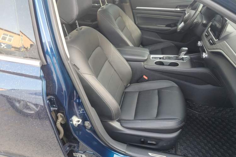 Used Nissan Teana 2021 2.0T XL Upper AD1 Smart Navigation Edition Right Front Seat