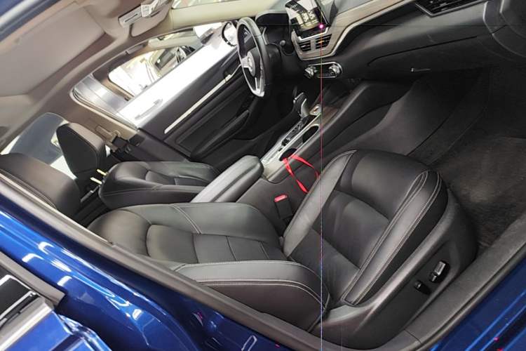 Used Nissan Teana 2021 2.0L XL Comfort Edition Right Front Seat