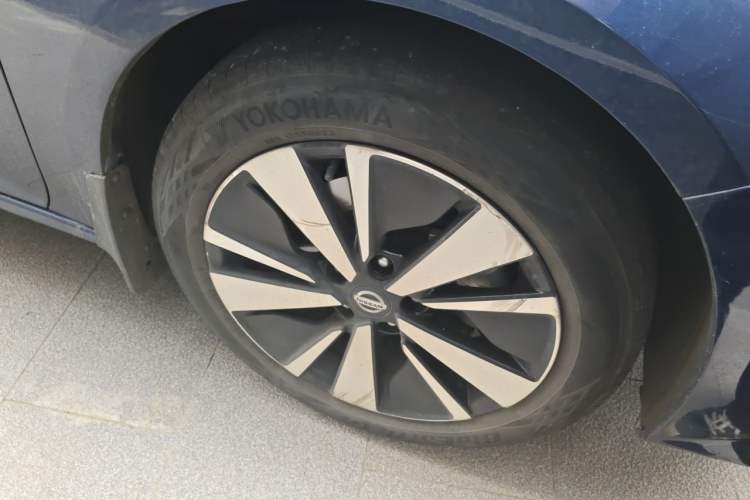 Used Nissan Teana 2021 2.0L XL Comfort Edition Right Front Wheel Hub