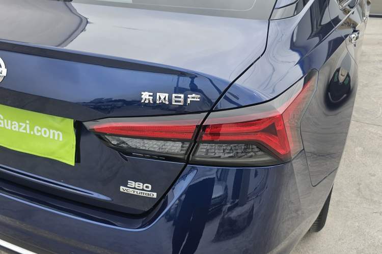 Used Nissan Teana 2021 2.0T XL Smart Upgrade Edition Right Rear Taillight
