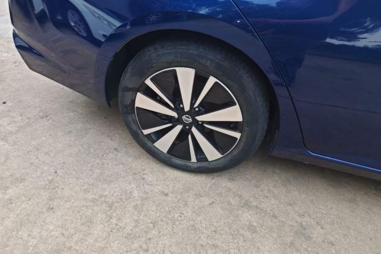 Used Nissan Teana 2021 2.0L XL Comfort Edition Right Rear Wheel Hub