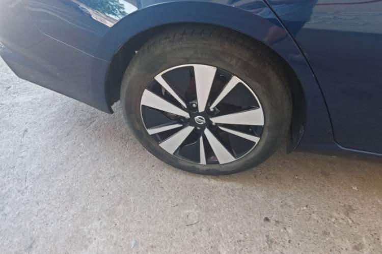 Used Nissan Teana 2021 2.0L XL Comfort Edition Right Rear Wheel Hub