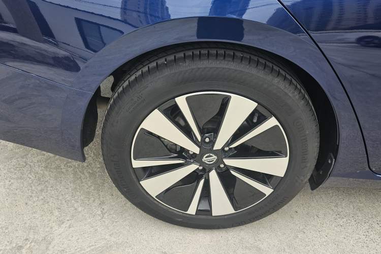 Used Nissan Teana 2021 2.0T XL Smart Upgrade Edition Right Rear Wheel Hub