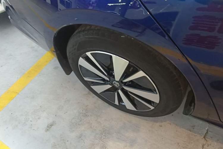 Used Nissan Teana 2021 2.0L XL Comfort Edition Right Rear Wheel Hub