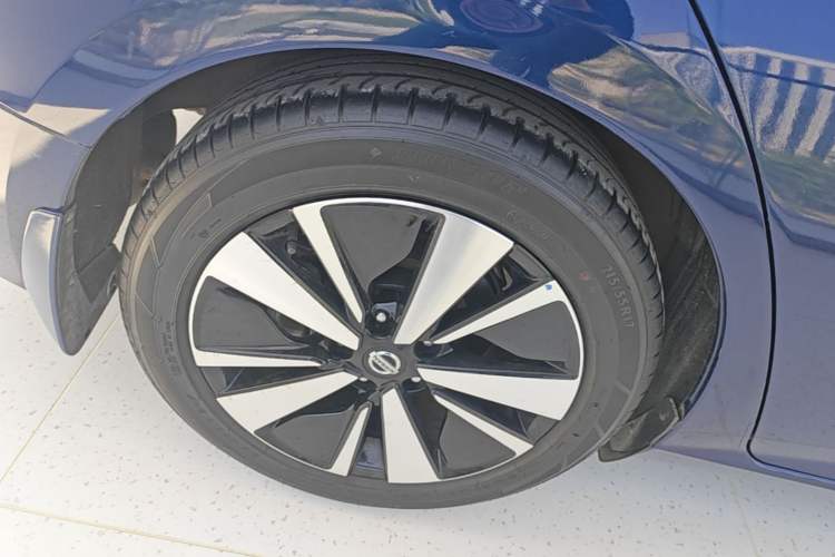Used Nissan Teana 2021 2.0L XL Upper AD1 Smart Drive & Navigation Edition Right Rear Wheel Hub