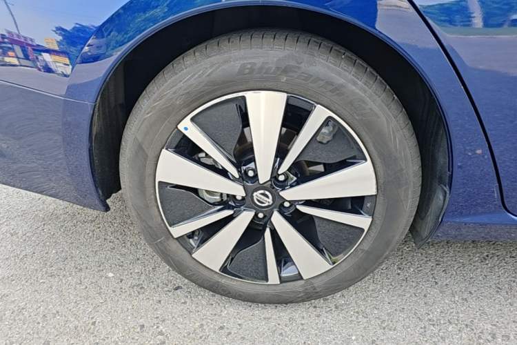 Used Nissan Teana 2021 2.0L XL Comfort Edition Right Rear Wheel Hub