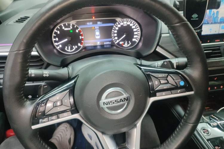 Used Nissan Teana 2021 2.0T XL Upper AD1 Smart Navigation Edition Steering Wheel