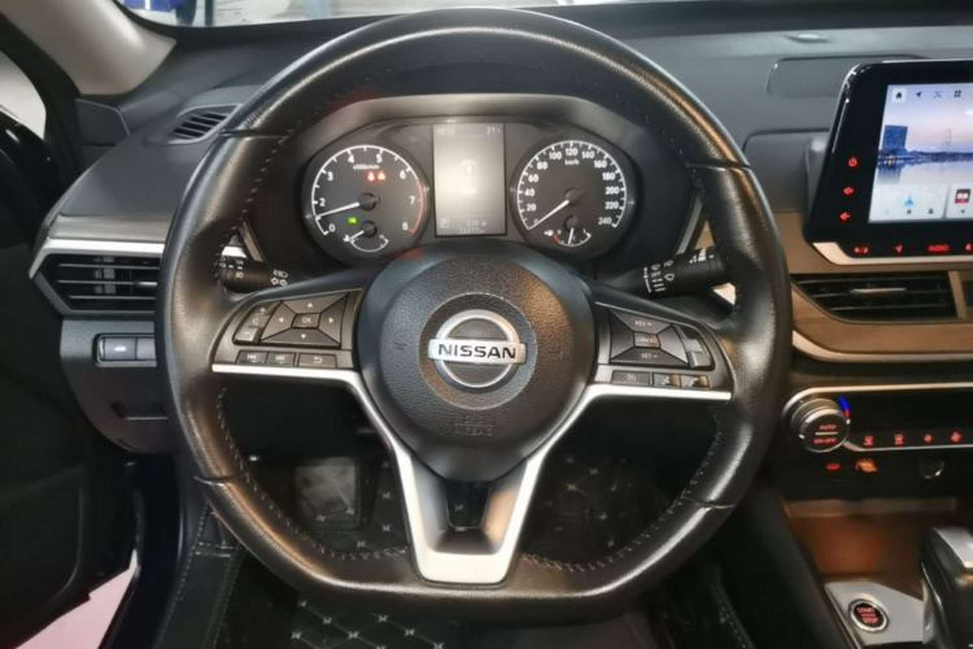 Used Nissan Teana 2021 2.0L XL Comfort Edition Steering Wheel