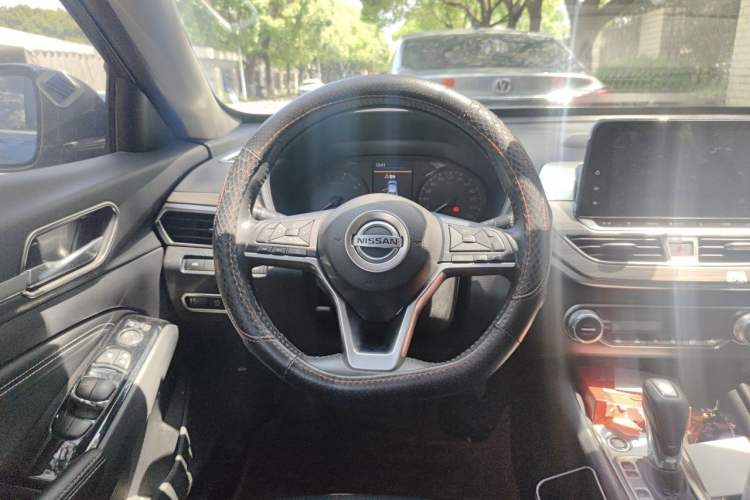 Used Nissan Teana 2021 2.0L XL Comfort Edition Steering Wheel