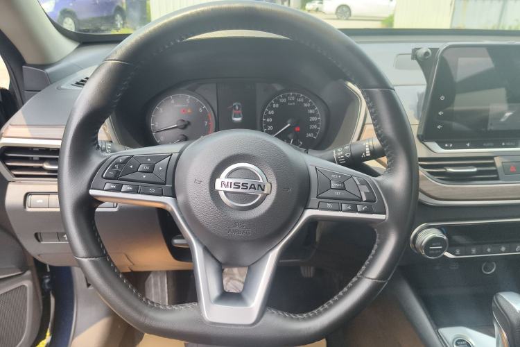 Used Nissan Teana 2021 2.0L XL Comfort Edition Steering Wheel