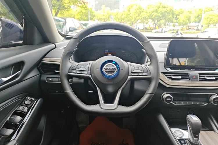 Used Nissan Teana 2021 2.0L XL Comfort Edition Steering Wheel