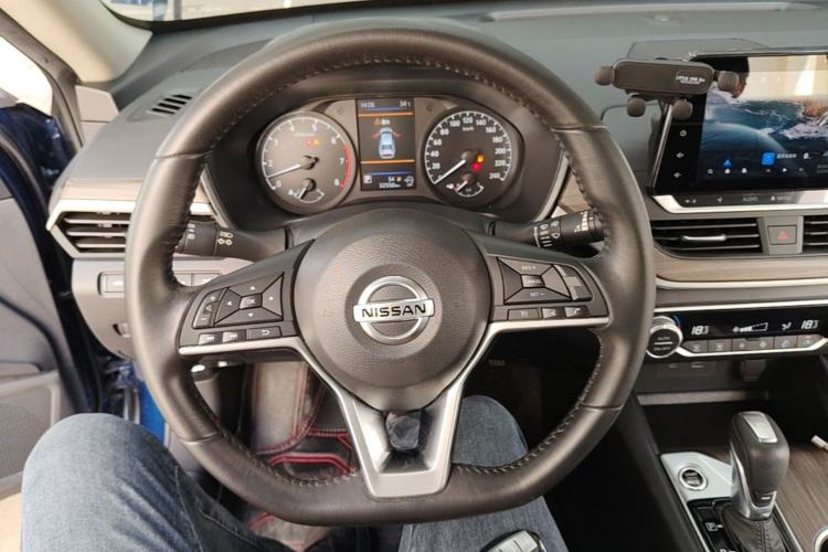 Used Nissan Teana 2021 2.0L XL Comfort Edition Steering Wheel