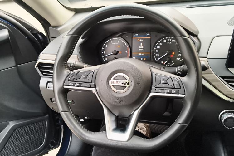 Used Nissan Teana 2021 2.0L XL Comfort Edition Steering Wheel