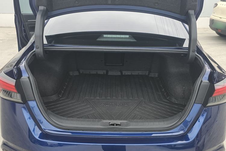 Used Nissan Teana 2021 2.0T XL Smart Upgrade Edition Trunk