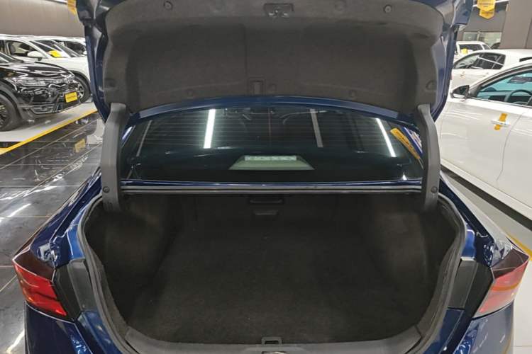 Used Nissan Teana 2021 2.0T XL Smart Upgrade Edition Trunk
