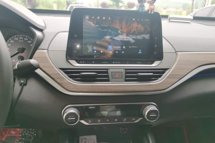 Used Nissan Teana 2021 2.0L XL Comfort Edition Audio And AC Panel