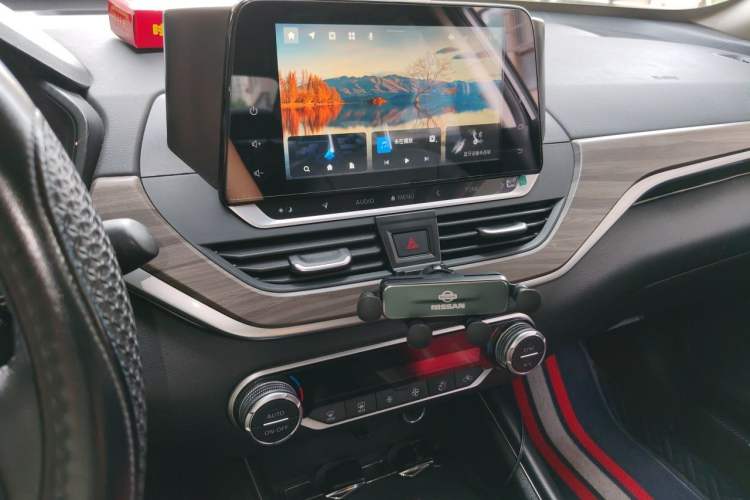 Used Nissan Teana 2021 2.0L XL Comfort Edition Audio And AC Panel