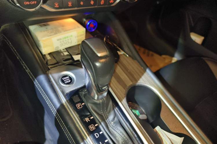 Used Nissan Teana 2021 2.0L XL Upper AD1 Smart Drive & Navigation Edition Gear Lever