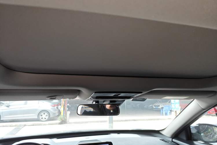 Used Nissan Teana 2021 2.0L XL Comfort Edition Headliner