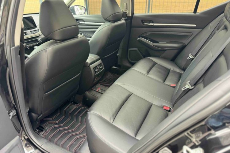 Used Nissan Teana 2021 2.0L XL Comfort Edition Interior 6