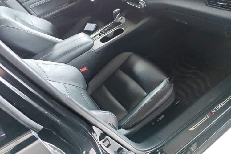 Used Nissan Teana 2021 2.0L XL Comfort Edition Right Front Seat