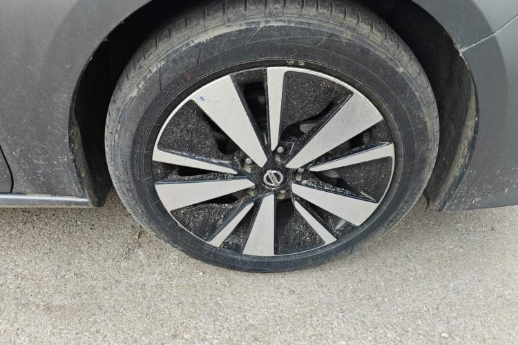 Used Nissan Teana 2021 2.0T XL Smart Upgrade Edition Right Front Wheel Hub