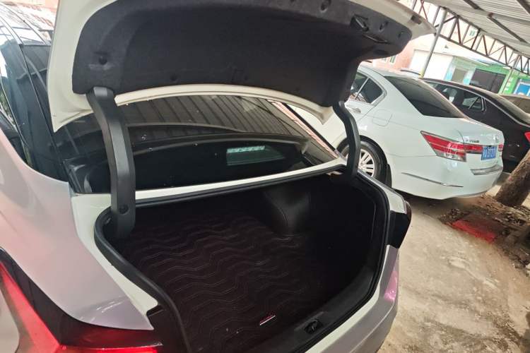 Used Nissan Teana 2021 2.0T XL Upper AD1 Smart Navigation Edition Trunk