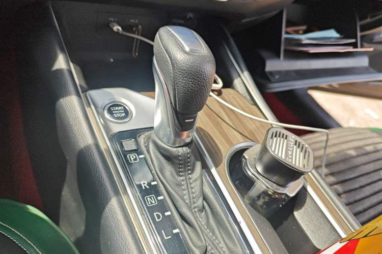 Used Nissan Teana 2021 2.0L XL Comfort Edition Gear Lever