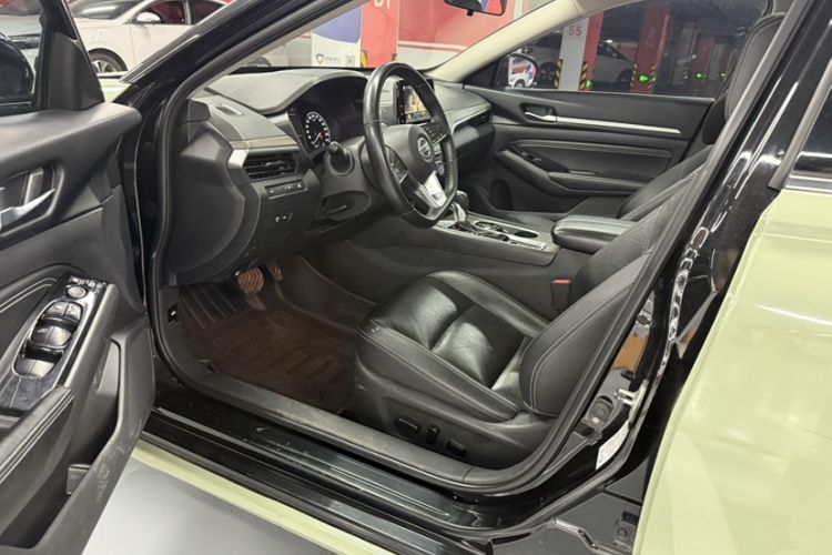 Used Nissan Teana 2021 2.0L XL Comfort Edition Interior 3