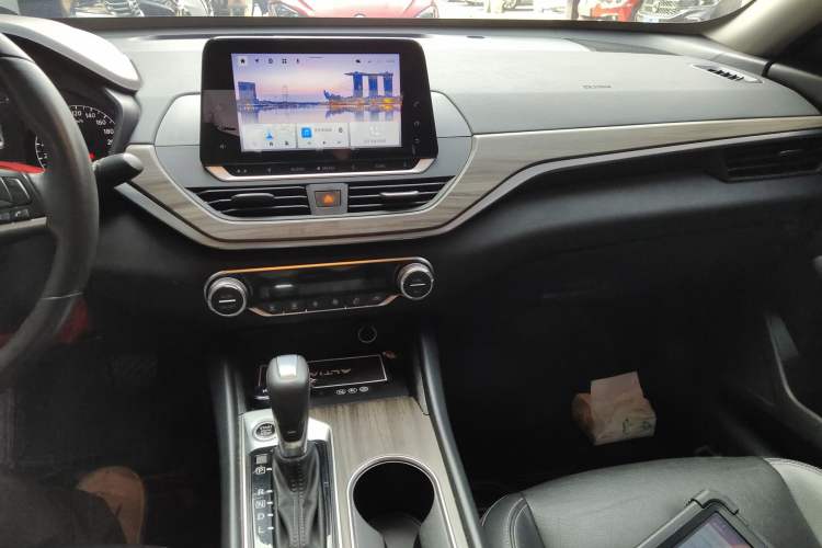 Used Nissan Teana 2021 2.0L XL Comfort Edition Audio And AC Panel