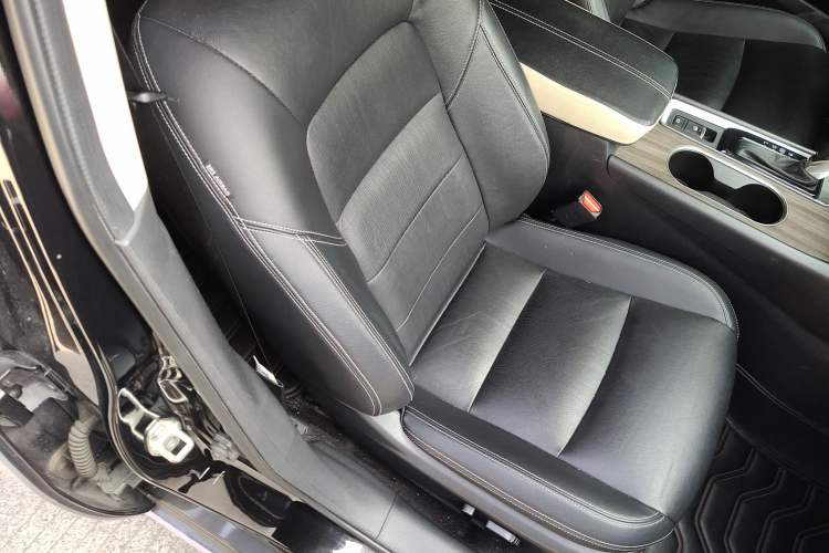 Used Nissan Teana 2021 2.0L XL Comfort Edition Right Front Seat