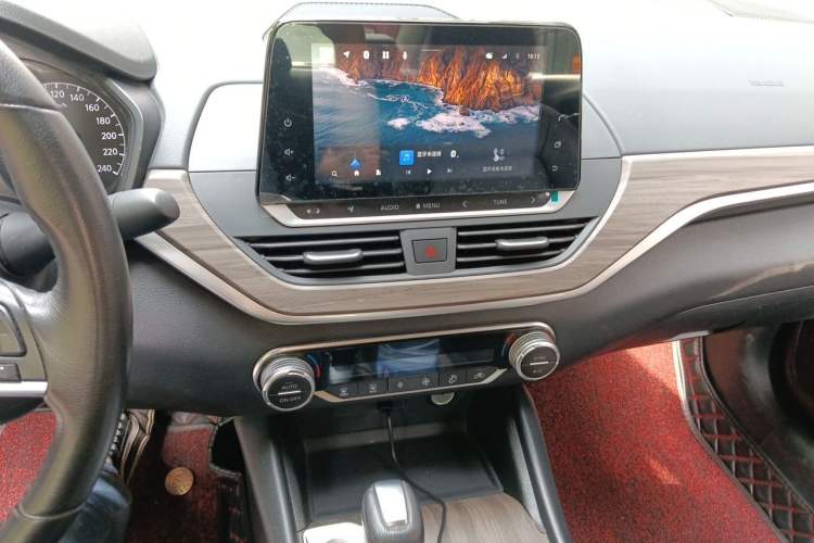 Used Nissan Teana 2021 2.0L XL Comfort Edition Audio And AC Panel