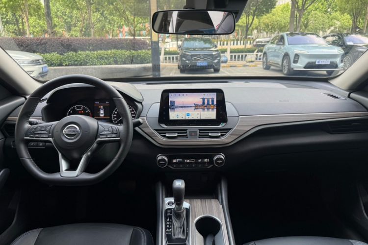 Used Nissan Teana 2021 2.0L XL Comfort Edition Interior 1