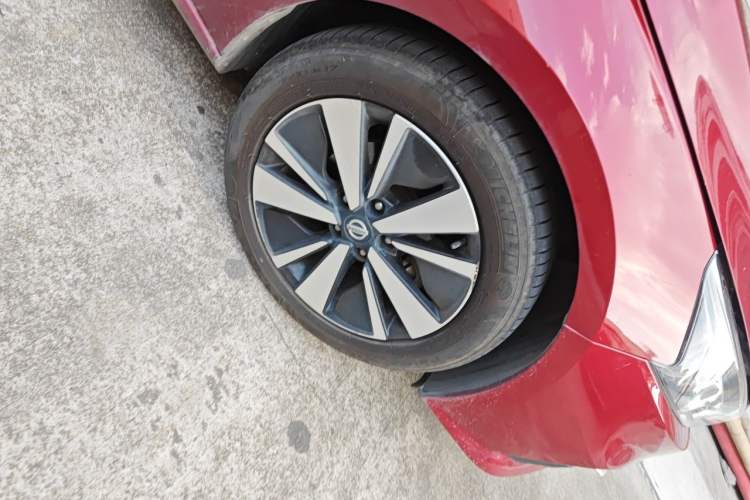 Used Nissan Teana 2021 2.0L XL Comfort Edition Right Front Wheel Hub