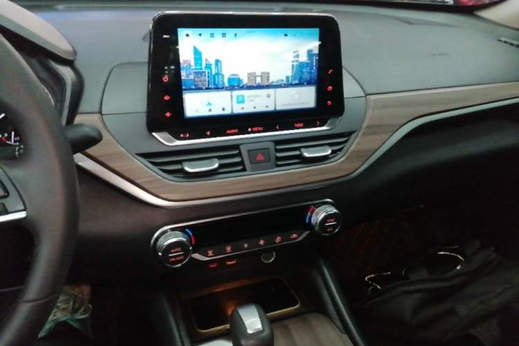 Used Nissan Teana 2021 2.0L XL Comfort Edition Audio And AC Panel