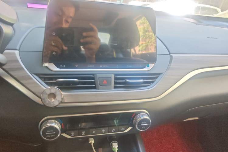 Used Nissan Teana 2021 2.0L XL Comfort Edition Audio And AC Panel